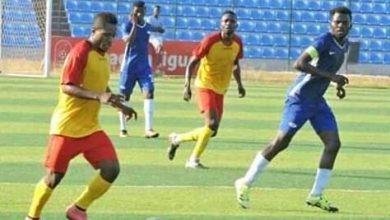 Photo de Préparation : Sanga Balende enchaîne, JSK au forceps