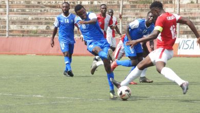 Photo de Don Bosco se replace, RCK sombre